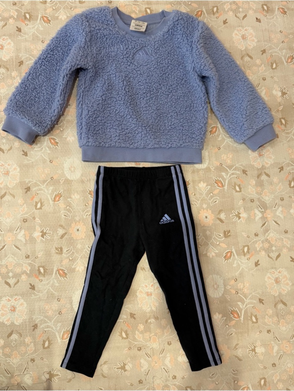 Adidas Sherpa Sweatshirt & Black Leggings with Lavender Stripes